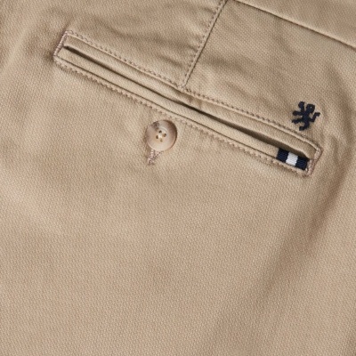 Calças chino regular fit Lion of Porches