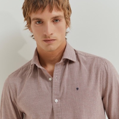 Camisa slim fit micropadrão Lion of Porches