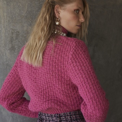 CAMISOLA DE MALHA DE GOLA ALTA SAHOCO