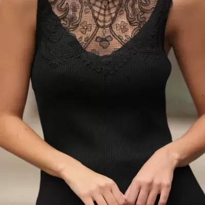 Top de Malha a com Renda Spaccio