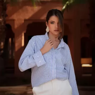 Camisa de riscas pormenor punhos SPACCIO By Cristina