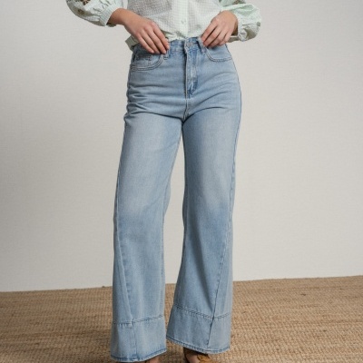 Calças de ganga com costura SMF