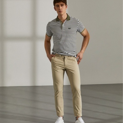 Calças slim fit chino de algodão stretch Lion of Porches