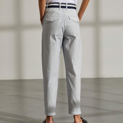 Calças chino com riscas e cinto Lion of Porches