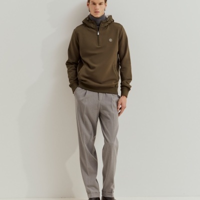 Sweater com Capuz em tecido técnico Lion of Porches