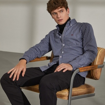 Camisa Slim Fit Lion of Porches