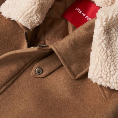 Blusão com lã e gola amovível Lion of Porches