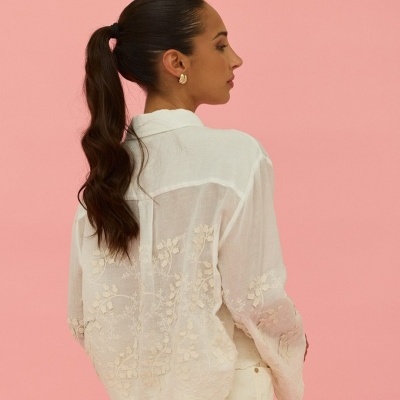 Blusa com bordados Scripta