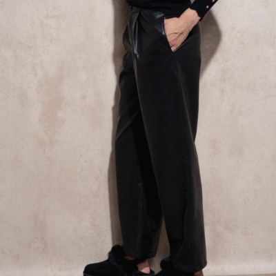 Calças em polipele SMF