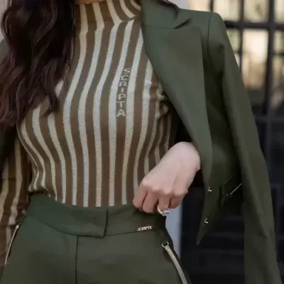 Camisola com riscas verticais Scripta