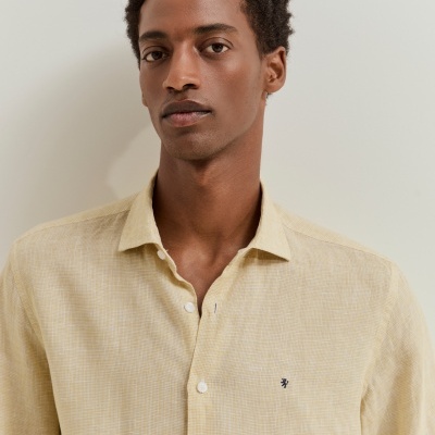 Camisa slim fit em linho Lion of Porches
