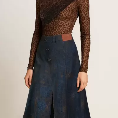 Top em veludo com padrão animal e efeito drapeado SAHOCO