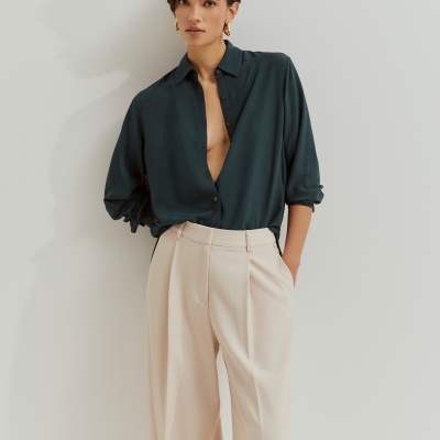 Camisa de cor sólida em rayon Lion of Porches