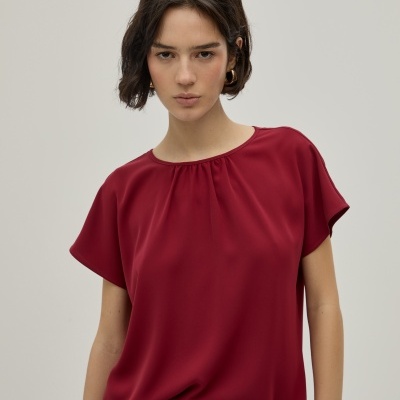 Blusa fluida manga curta Decenio