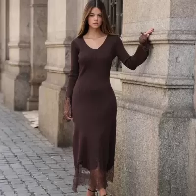 Vestido Midi Canelado com Renda Spaccio