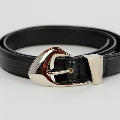 Cinto com fivela prateada Sahoco