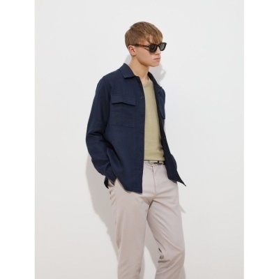 Sobrecamisa em linho com bolsos Decenio