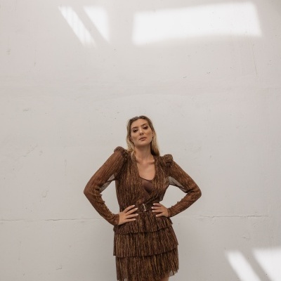 Vestido curto Swallow