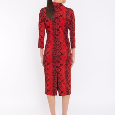 VESTIDO JUSTO COM RECORTES ARGGIDO