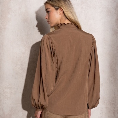 Blusa com mangas balão SMF