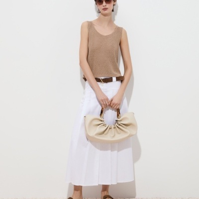 Top de malha tricotada Decenio