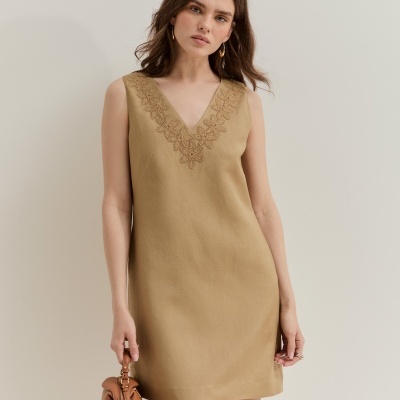 Vestido curto de manga cava Lion of Porches