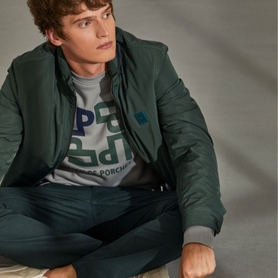 Blusão acolchoado com capuz Lion of Porches