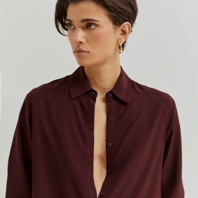 Camisa de cor sólida em rayon Lion of Porches