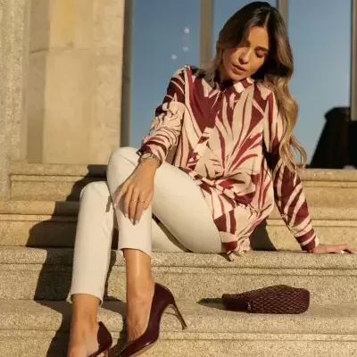 Blusa fluída estampada Scripta