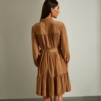 Vestido camiseiro Lion of Porches