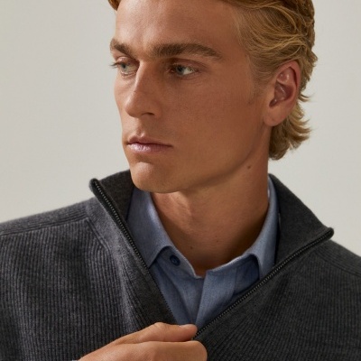 Camisola com fecho Decenio