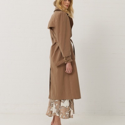 Gabardine comprida Swallow