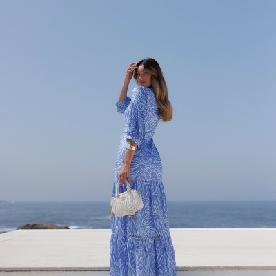 Vestido estampado com encaixes em renda Scripta