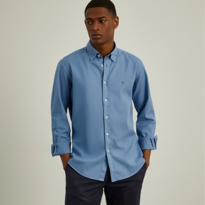 Camisa slim fit em algodão Lion of Porches