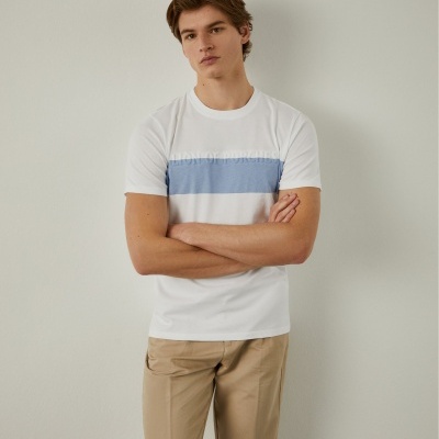 T-shirt 100% algodão com barra em contraste Lion of Porches