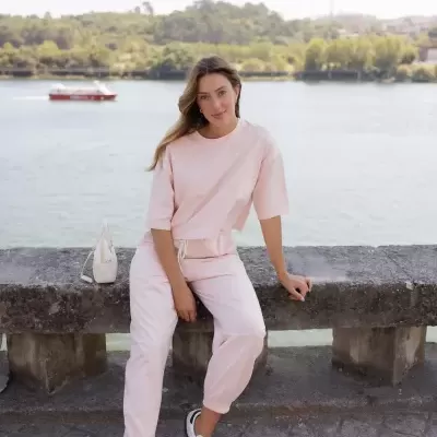 Camisola em felpa com detalhe de estampado Scripta