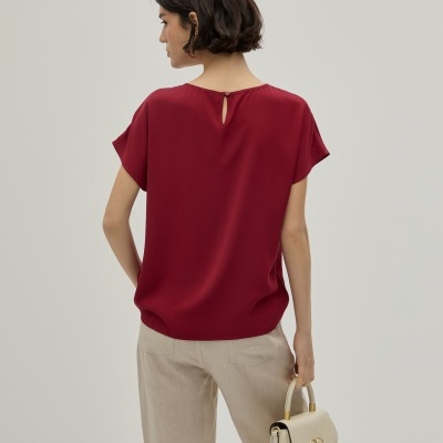 Blusa fluida manga curta Decenio