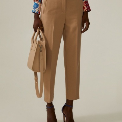 Calça justa vincada Decenio