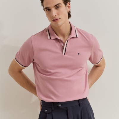 Polo regular fit em piqué de algodão Lion of Porches