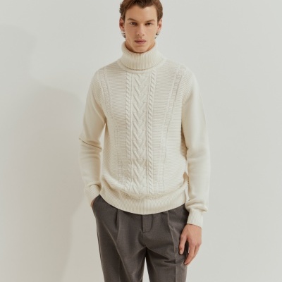 Camisola Gola Alta em Malha Entrançada Lion of Porches