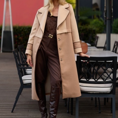 Sobretudo Nadia Swallow