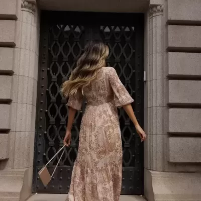 Vestido comprido estampado com folho Scripta