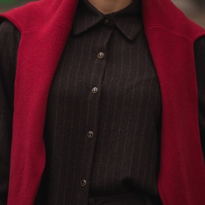 Camiseiro com riscas em fazenda Ferrache