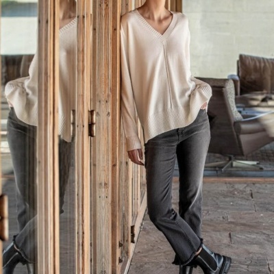 Camisola de malha decote em V Scusi