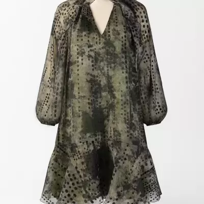 Vestido curto em chiffon estampado Sahoco