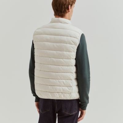 Colete acolchoado gola alta Lion of Porches