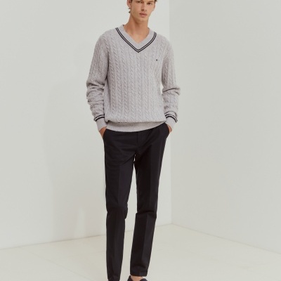 Calças chino slim fit vincadas Lion of Porches