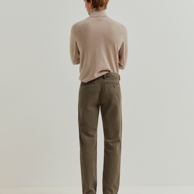 Calças chino regular fit Lion of Porches