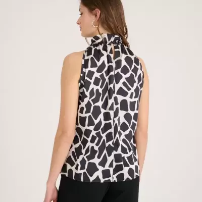 Top estilo halter Naf Naf