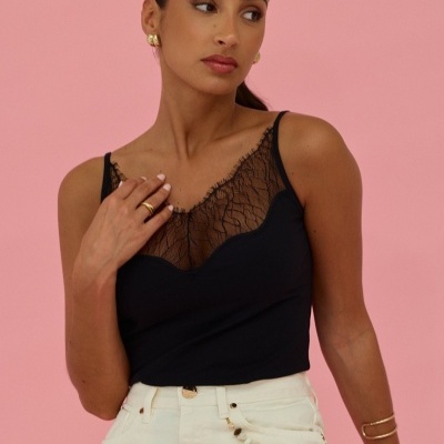 Top de alça fina com renda Scripta
